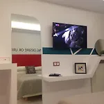 The Orange Апартаменты *